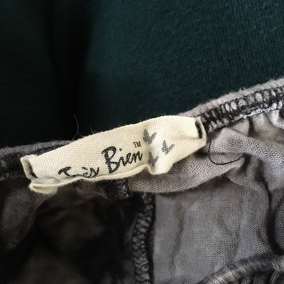 ✨TIE-DYE RUFFLE SHORTS✨ - Picture 2 of 2